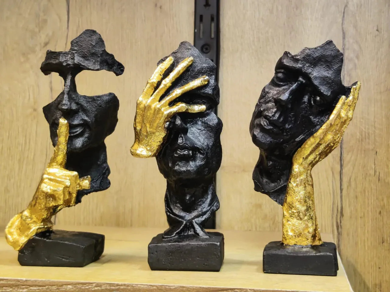 Premium Black Abstract Face Statue Set – Modern Fiber Art Décor - Clarify.pk