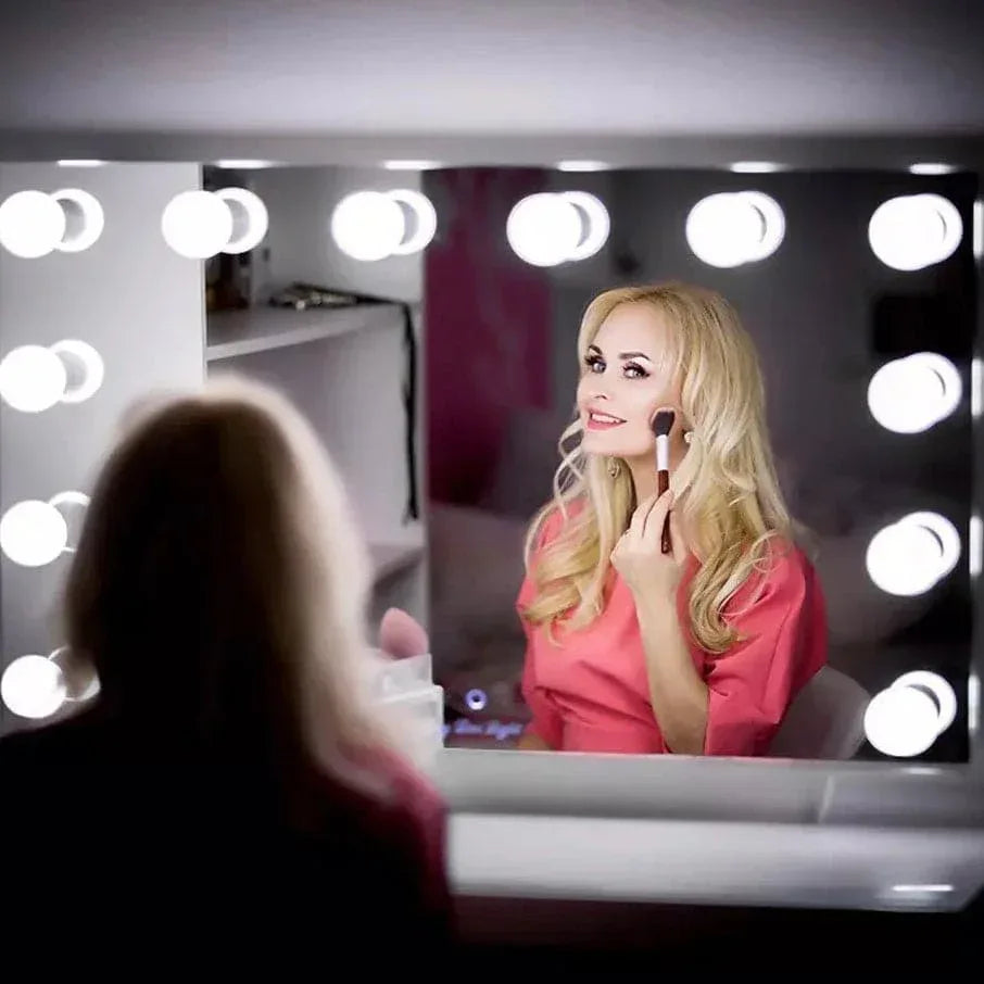 10 Bulb Vanity Light Set for Makeup Mirror - Clarify.pk