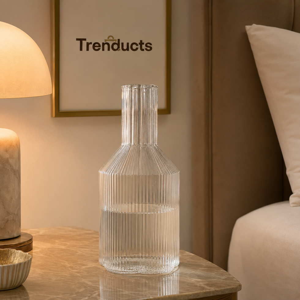 1.5L Flower-Shaped Ribbed Bedside Decanter