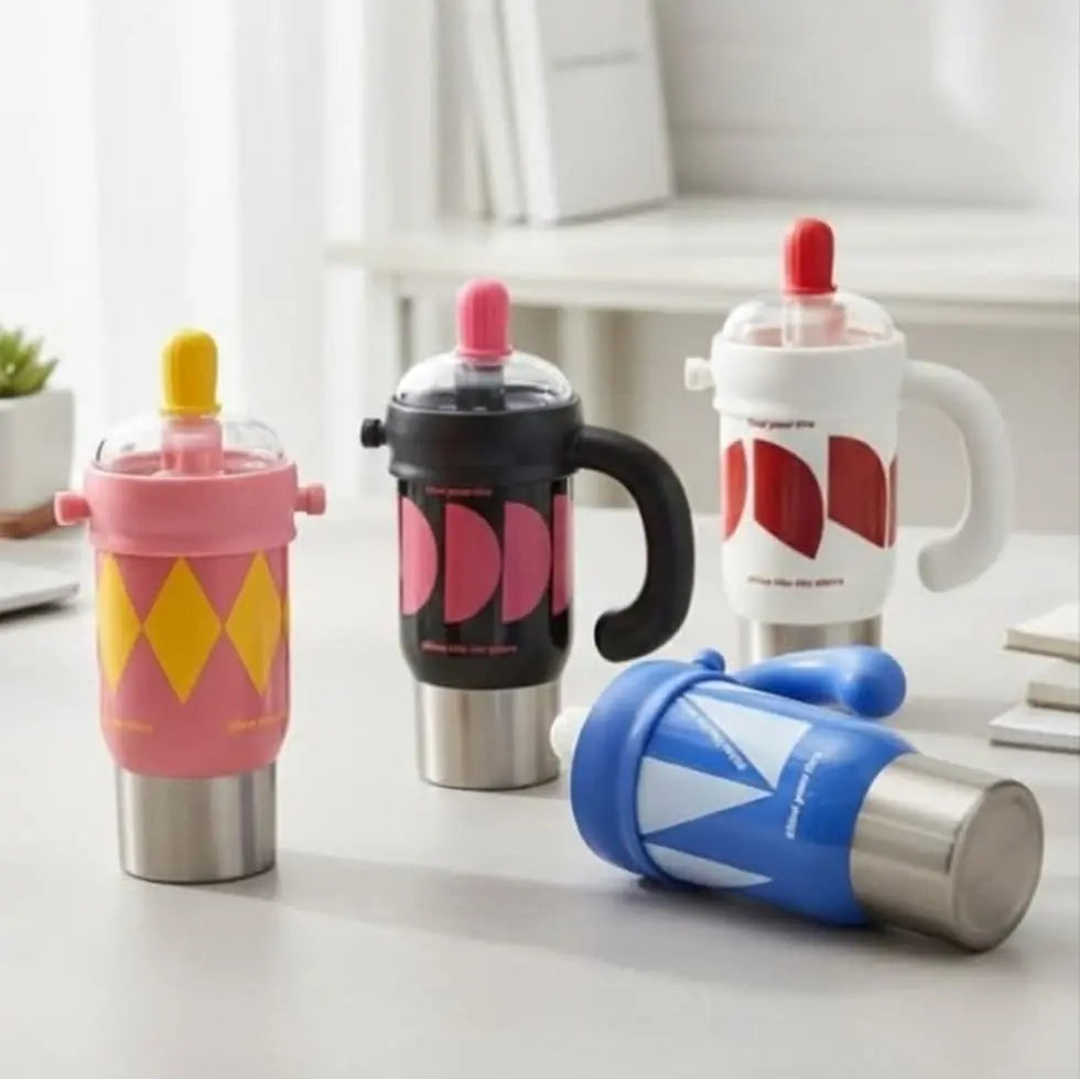 Insulated Sipper with Handle & Straw Lid – 750ml (Random Color)