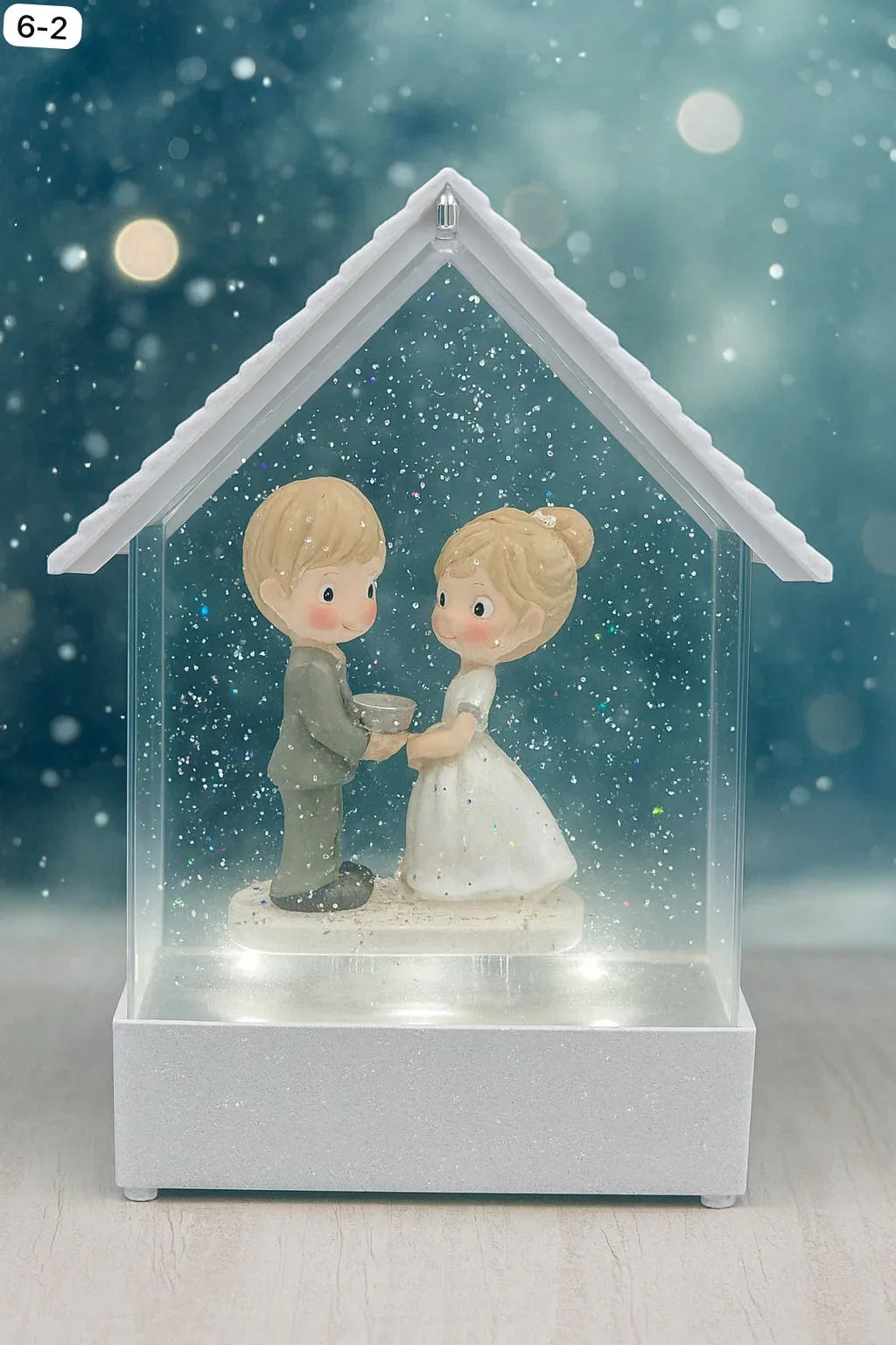 LED Couple Snow Globe – Romantic Rechargeable Gift Light - Clarify.pk