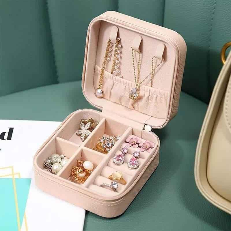 Mini Leather Jewelry Case - Elegant Travel Cosmetic Box for Jewelry and Accessories