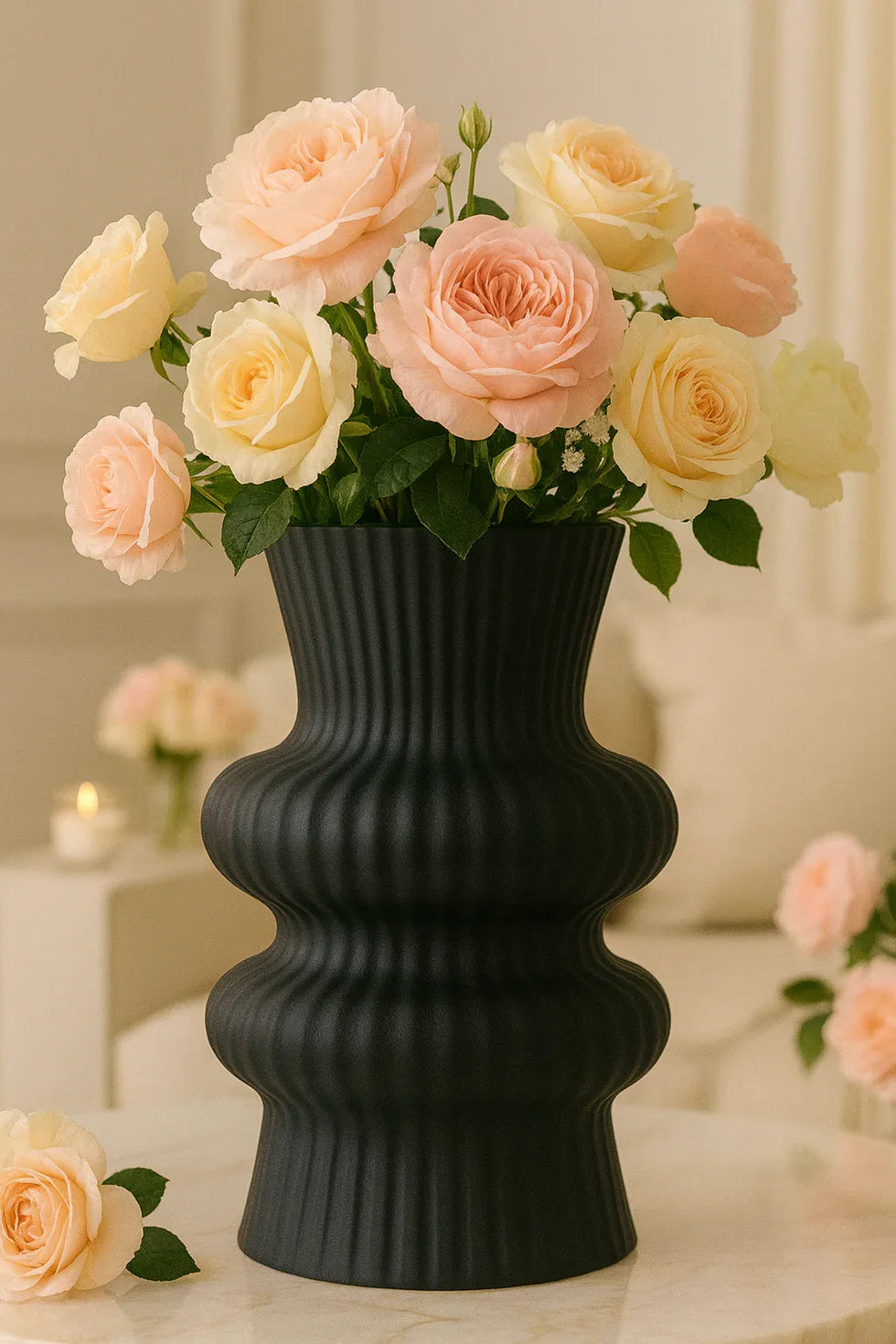 Luxury Sculptural Flower Vase – Modern Decorative Centerpiece - Clarify.pk