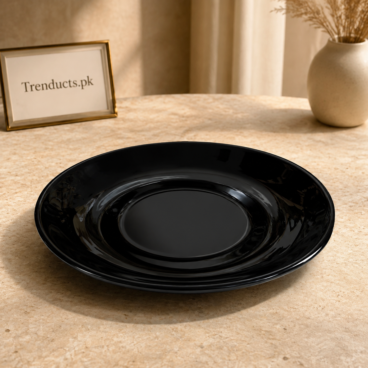 Danny Home Black Opal Glass Plate