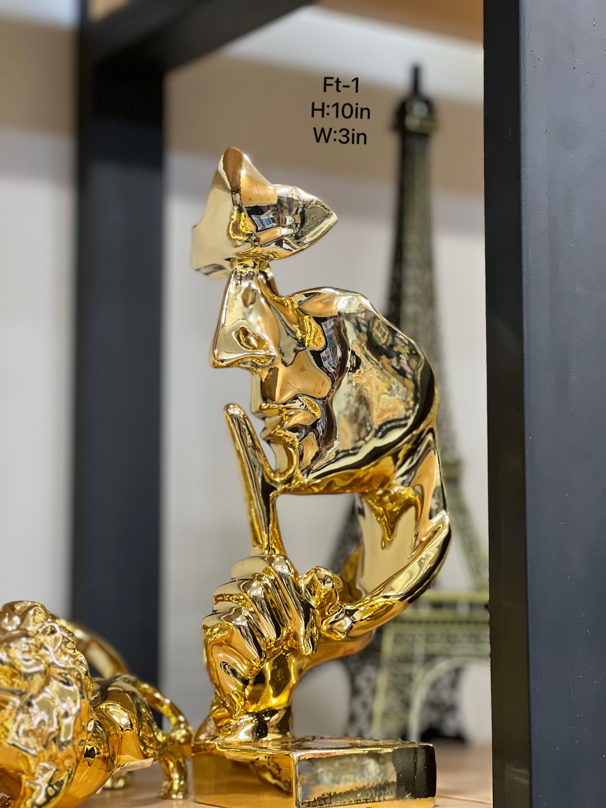 Avant-Garde Face – Imperial Gold Porcelain Sculpture ZZ