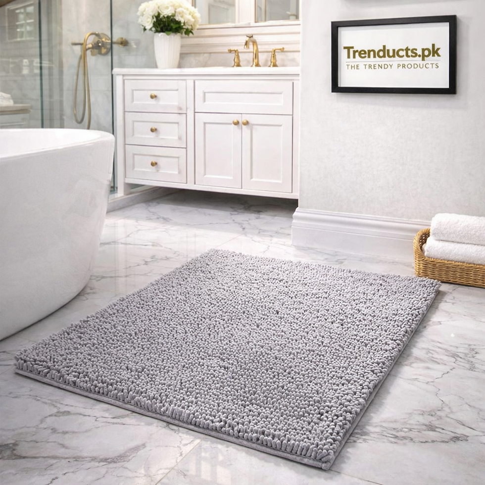 Premium Microfiber Anti-Slip Bath Mat – Ultra Absorbent Soft Bathroom Rug