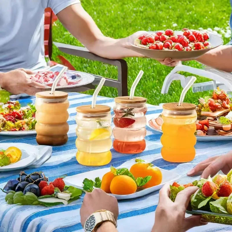 ڑککن اور تنکے کے ساتھ حرارت سے بچنے والا گلاس کپ - لہر ڈیزائن