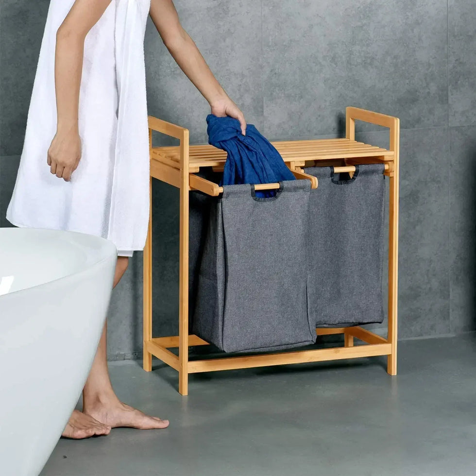 دوہری کمپارٹمنٹس اور ہٹنے کے قابل تھیلوں کے ساتھ بانس لانڈری ہیمپر