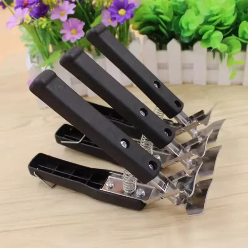 High-Quality Black Clip Kitchen Bowl Picker Tongs (Small)
