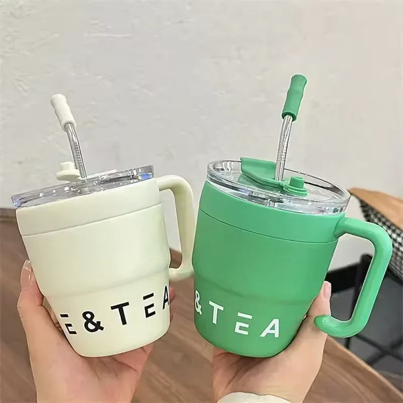 سٹینلیس سٹیل سٹرا ڈھکن کی بوتل 480ml - گرم اور ٹھنڈا تھرموس (بے ترتیب رنگ)