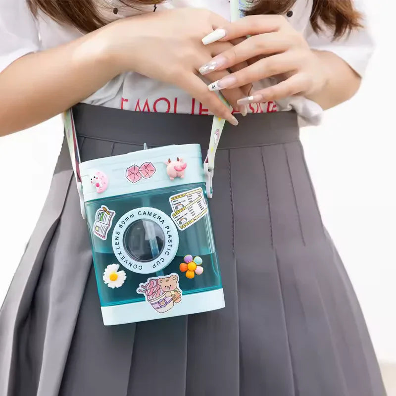 400ml کیمرے کی شکل والی پانی کی بوتل - پٹے کے ساتھ Kawaii سٹرا بوتل