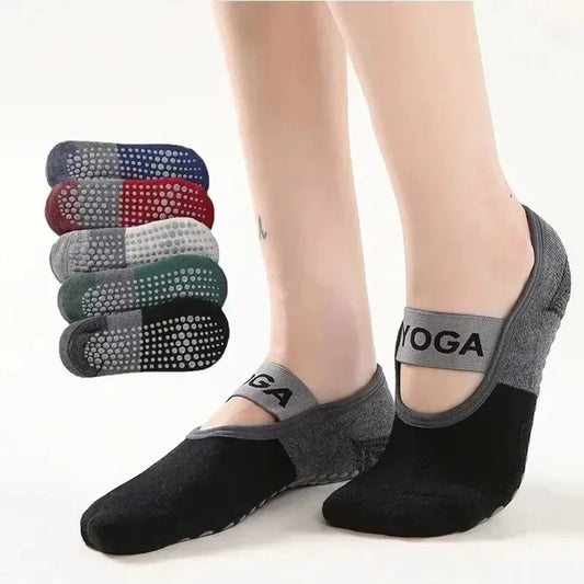 Women’s Anti-Slip Yoga & Pilates Socks – Cotton Fitness (Random Color)