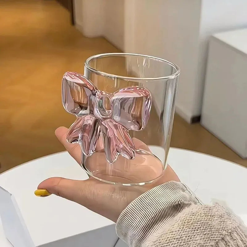 لگژری 3D پنک بو کرسٹل گلاس مگ - خوبصورت کوکیٹ اسٹائل چائے اور کافی کپ