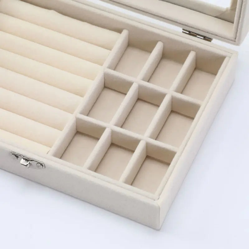Velvet Jewelry Storage Organizer - Luxury Glass Lid Ring & Necklace Box (Random color)