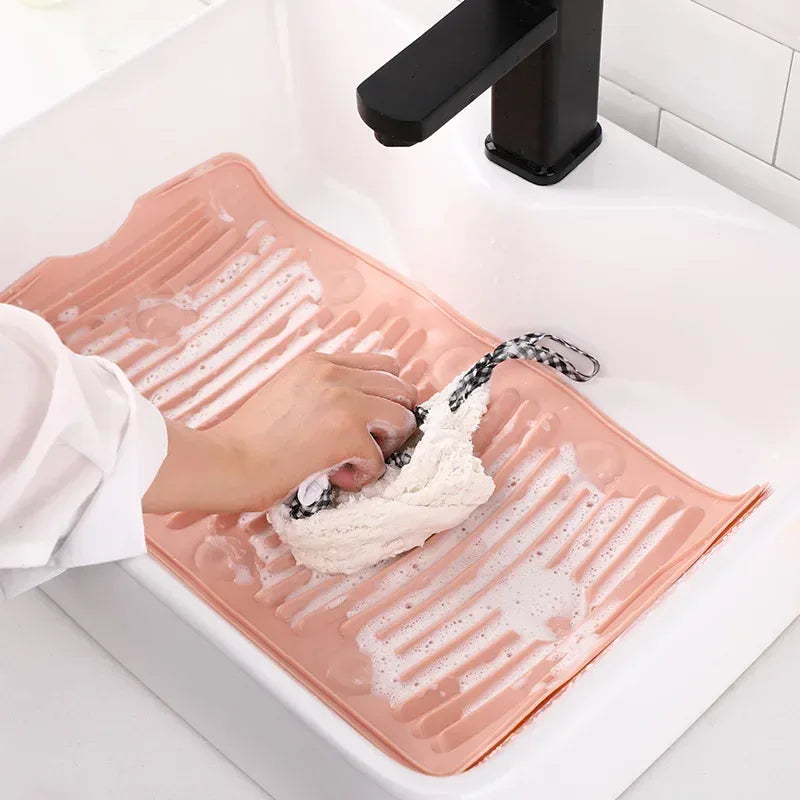 Foldable Silicone Washboard – Hands-Free Clothes Cleaner