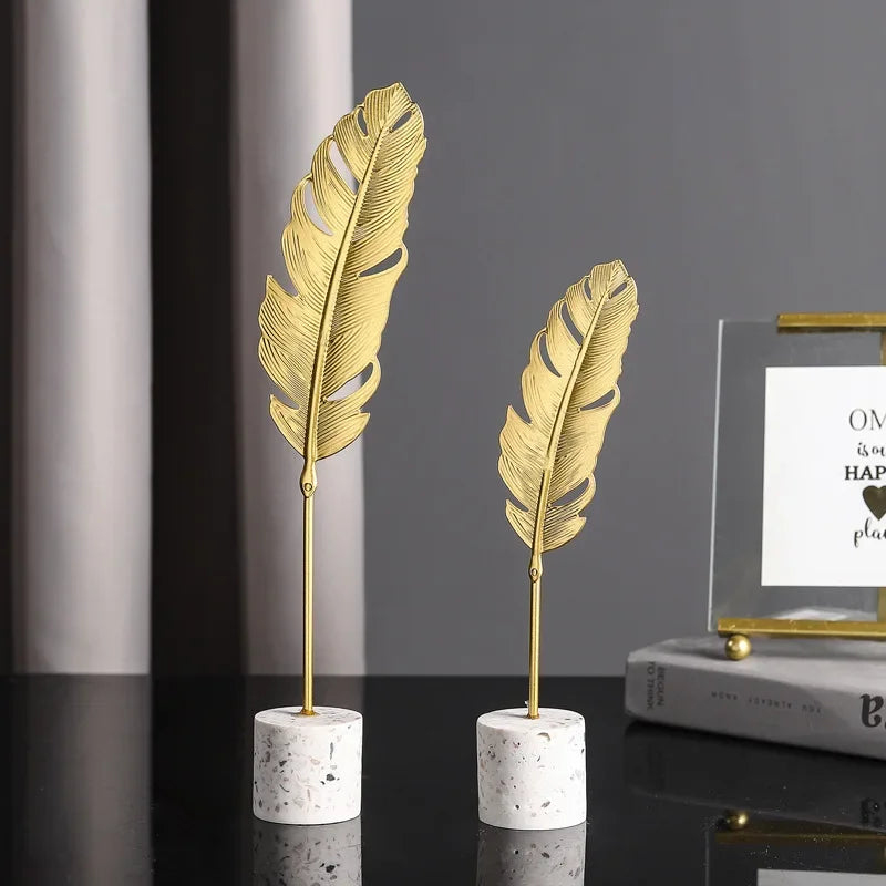 Golden Metal Leaf Desktop Decor - Luxury Home Ornament