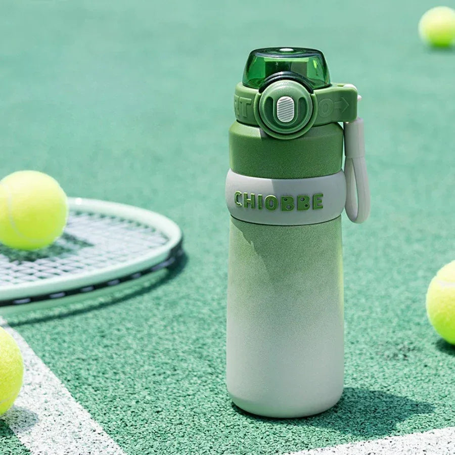 Large Capacity Stainless Steel Insulated Water Bottle 560ml (Random Color) - Clarify.pk