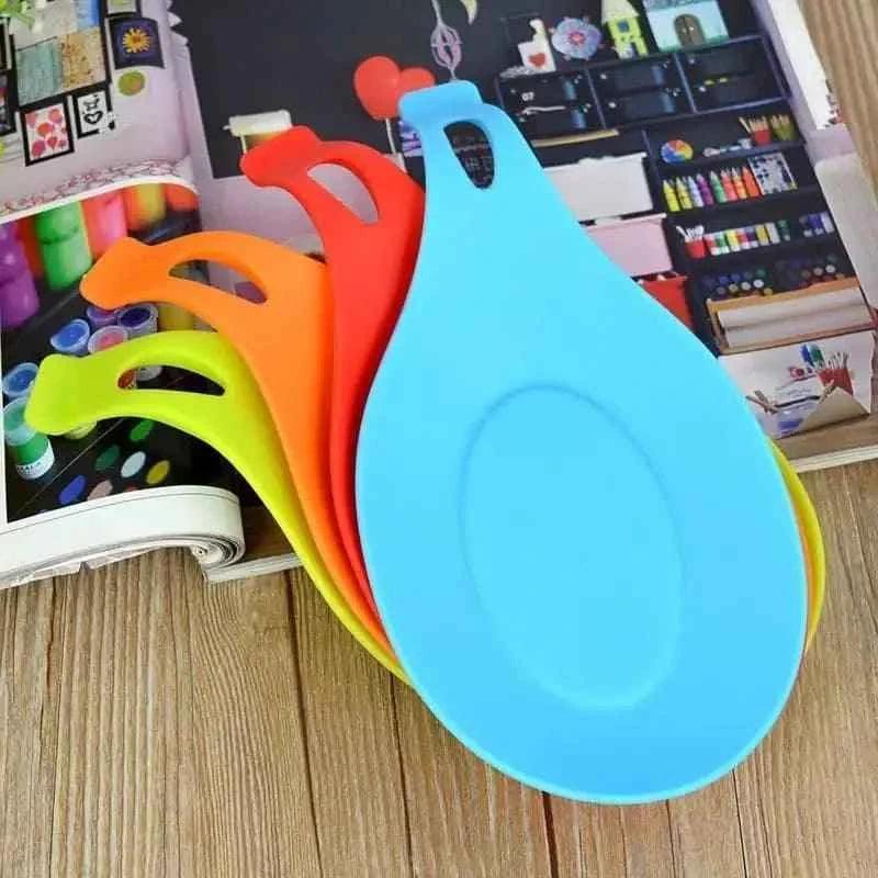 Food Grade Silicone Spoon Holder each - Clarify.pk