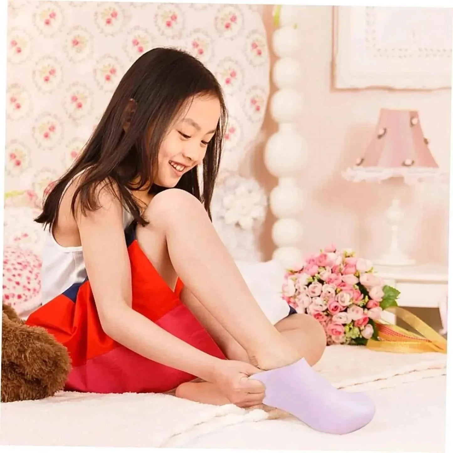 Moisturizing Foot Socks for Silky Soft Skin - Clarify.pk