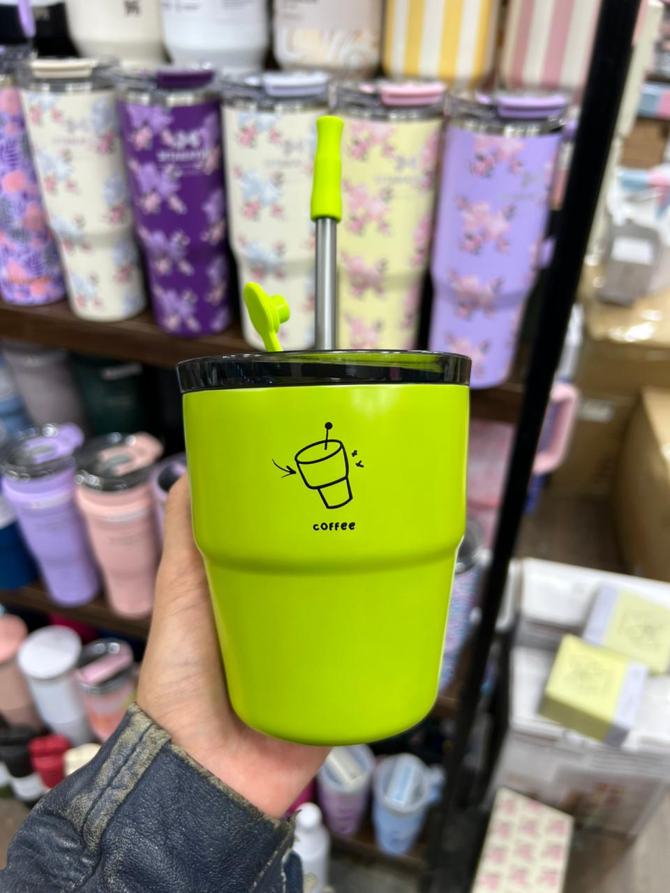 Sleek Korean Style Insulated Mug (Random Color)