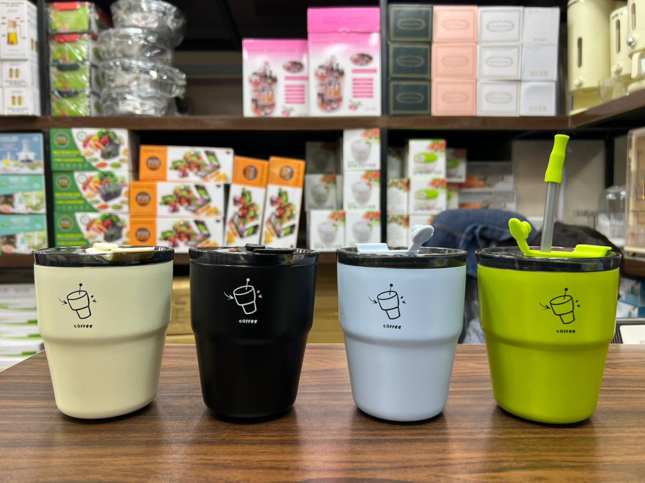 Sleek Korean Style Insulated Mug (Random Color)