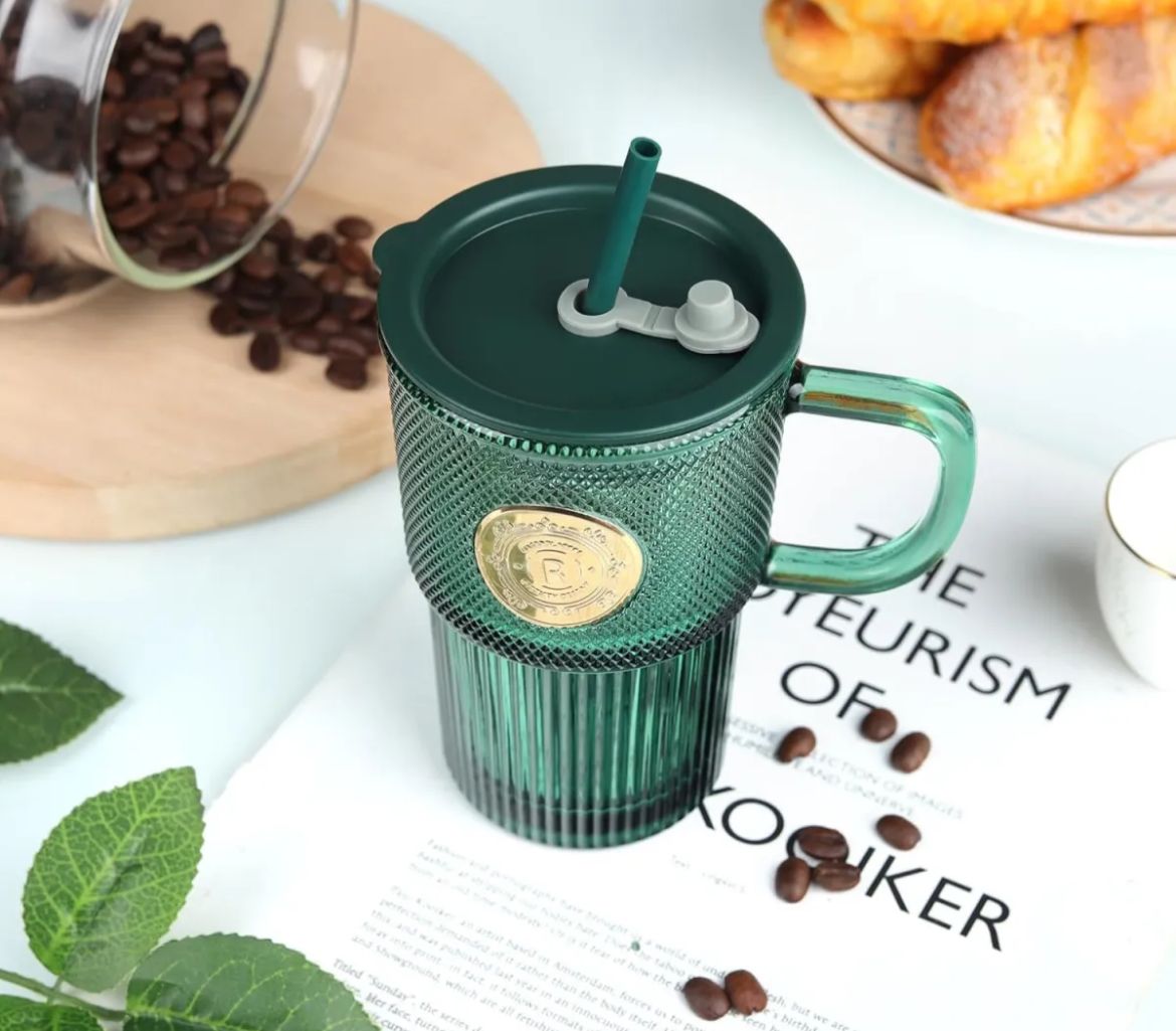 Premium Emerald Glass Sipper Mug with Handle – Luxury Textured Finish