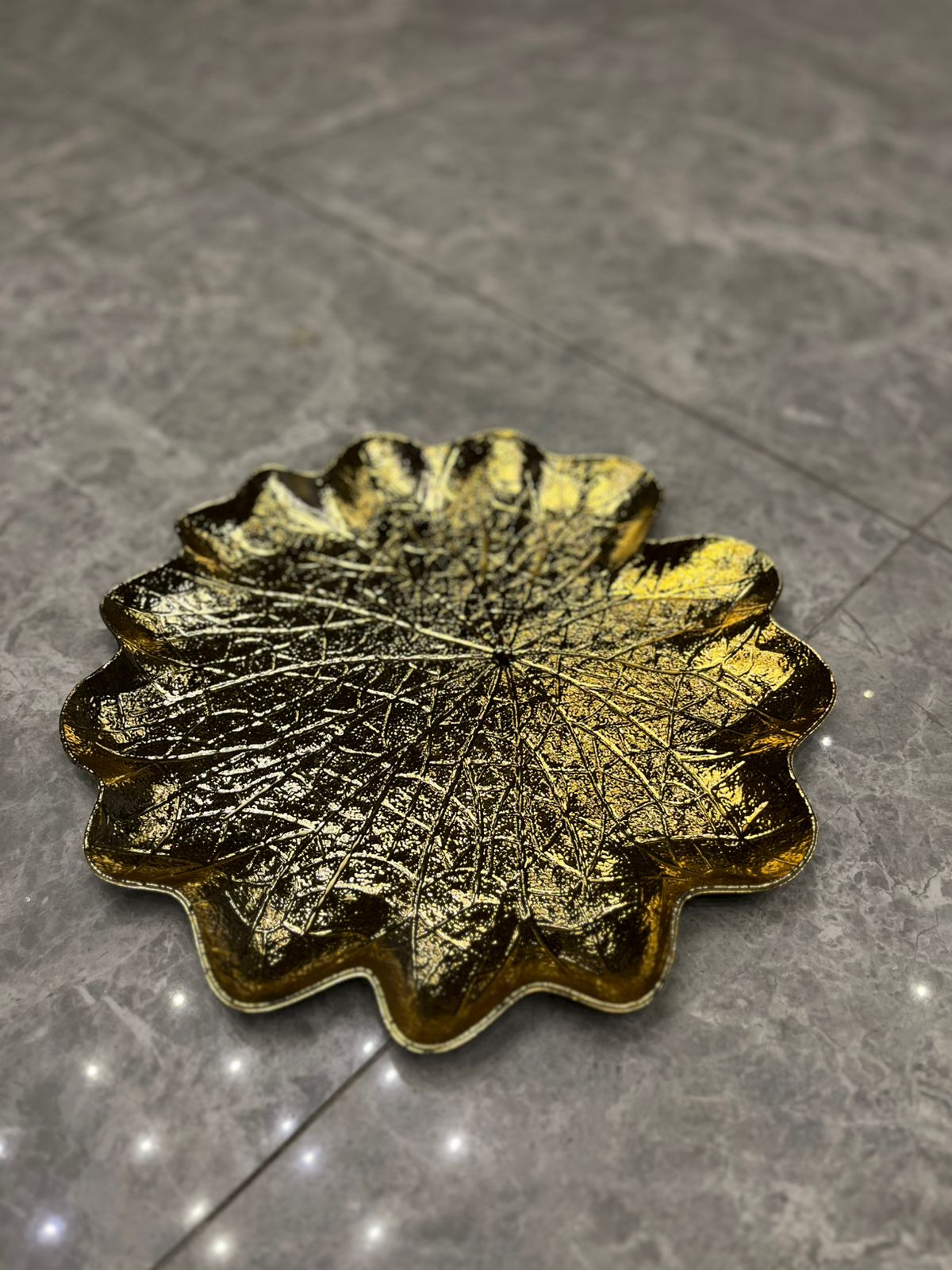 Gold-Plated Fiber Lotus Leaf Decor Tray (13" x 13")