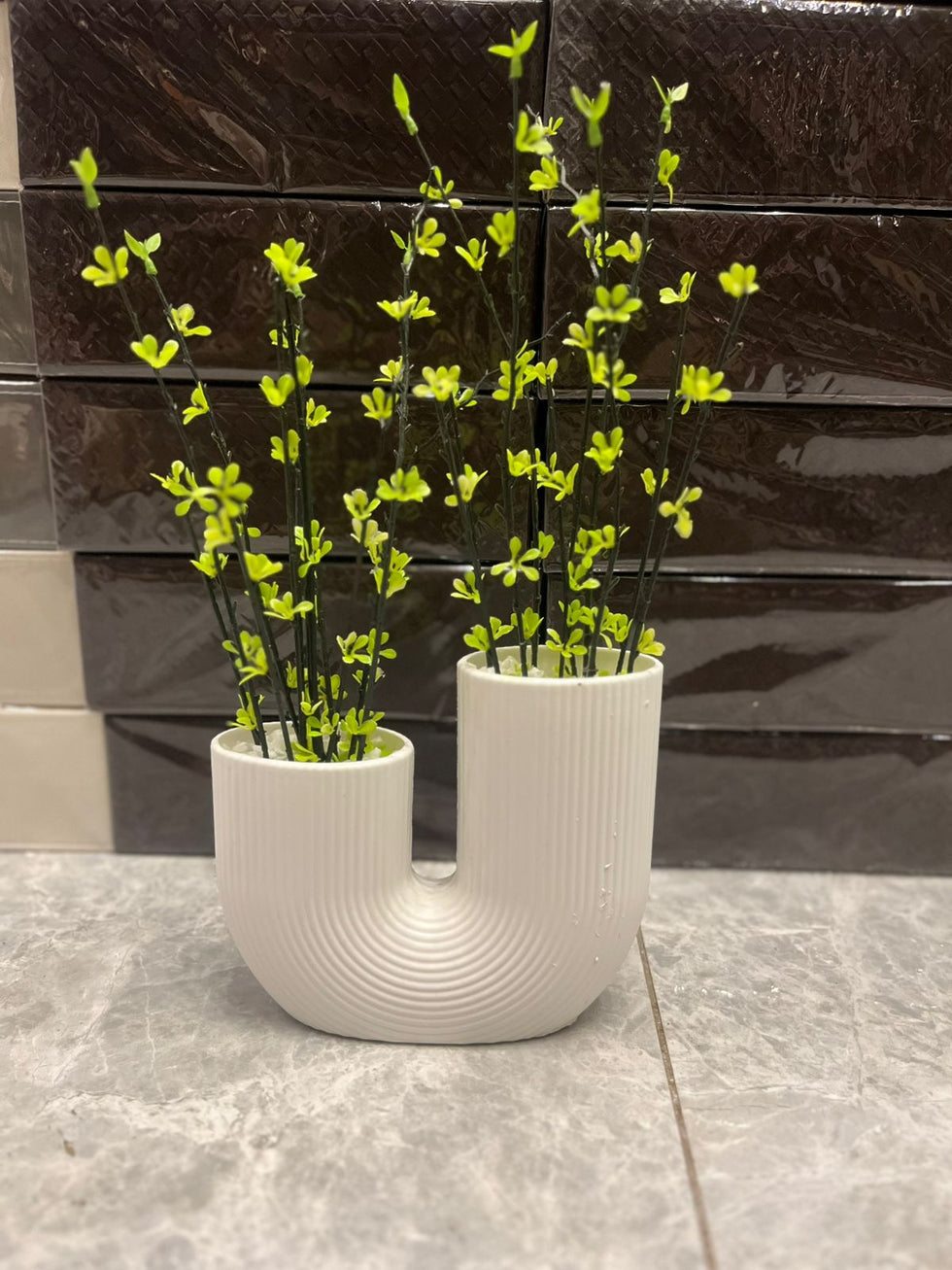 Modern U-Shaped Ribbed Vase & Floral Arrangement (13" x 8")
