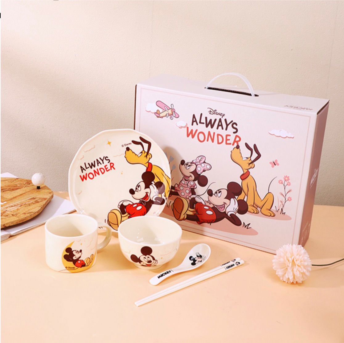 Official Disney Collection: Mickey Mouse & Friends Premium Ceramic Crockery Set – 6-Piece Luxury Kids' Dining Collection