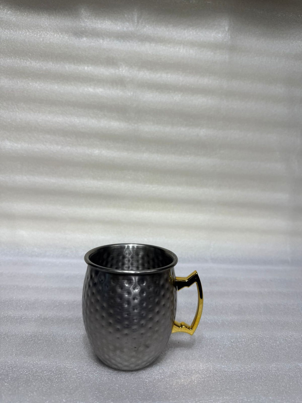 Premium 550ml Hammered Stainless Steel Mug with Gold Handle