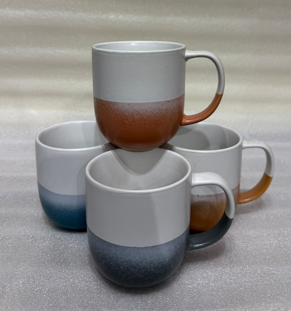 Modern Dual-Tone Ombré Ceramic Tea Mug (Random Color)