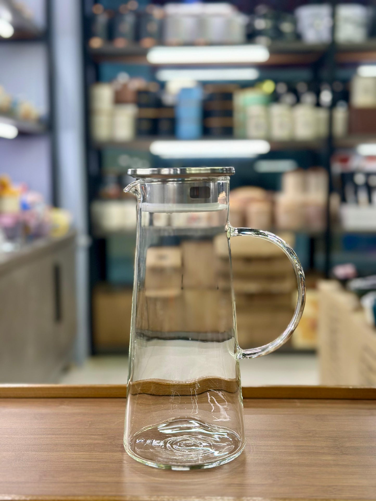 Sleek Minimalist Glass Jug with Stainless Steel Filter Lid