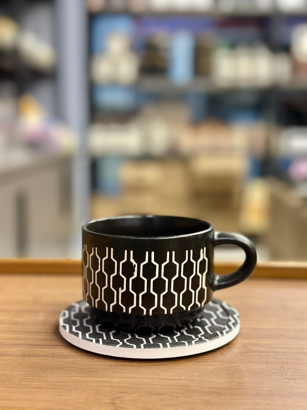 Danny Home 6-Piece Ceramic Cup & Saucer Set – Midnight Hex