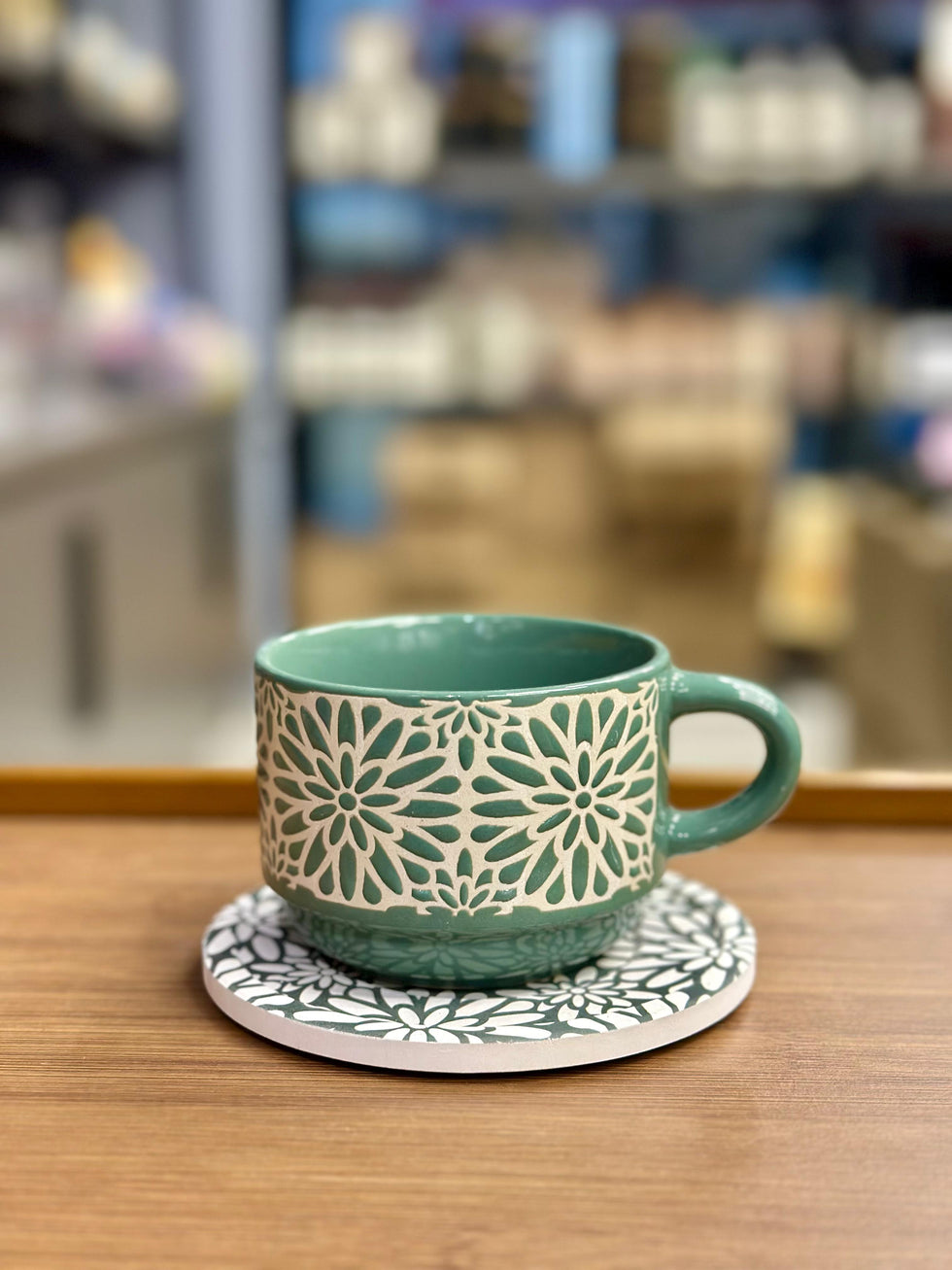 Danny Home 6-Piece Ceramic Cup & Saucer Set – Sage Floral Mandala