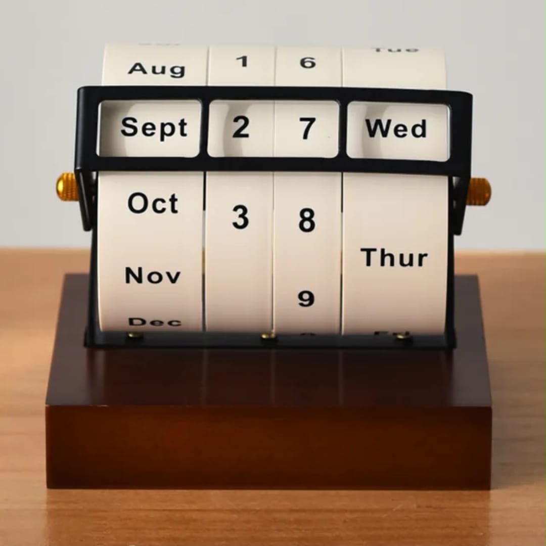 Luxury Rotating Wheel Perpetual Desk Calendar Ornament