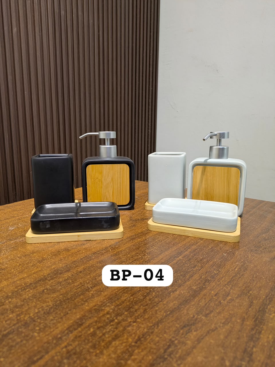 3-Piece Bathroom Set: Ceramic Bamboo Base Kit