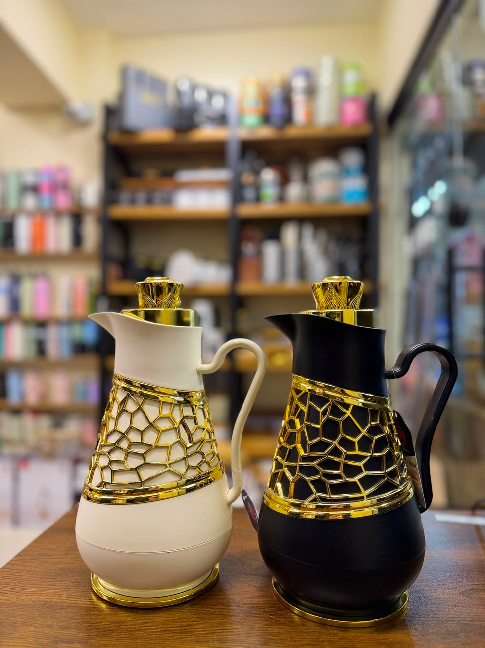 Little Ding Vacuum Flask 1L – Gold Mosaic