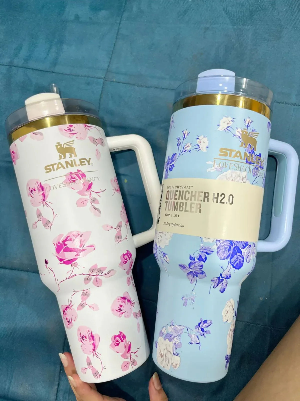 Stainless Steel Flower Tumbler - Floral Design, Durable & Stylish (1.18L) - Clarify.pk