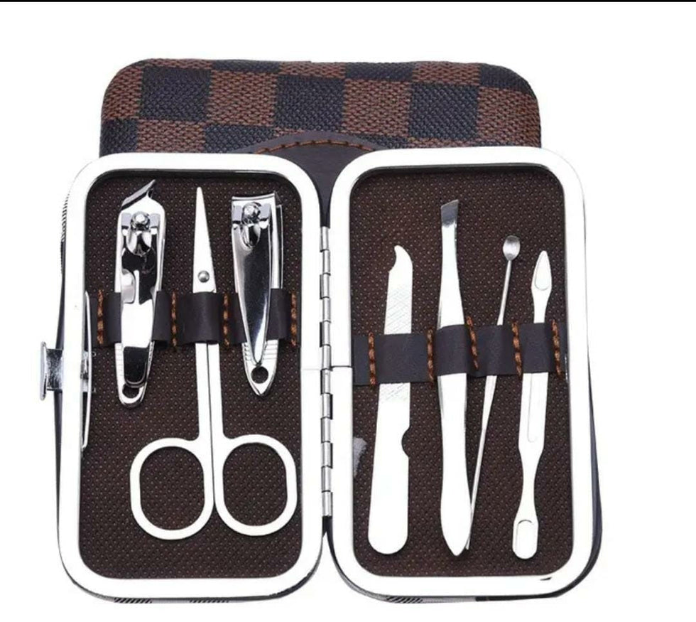 7 in 1 Stainless Steel Manicure Pedicure Nail Kit