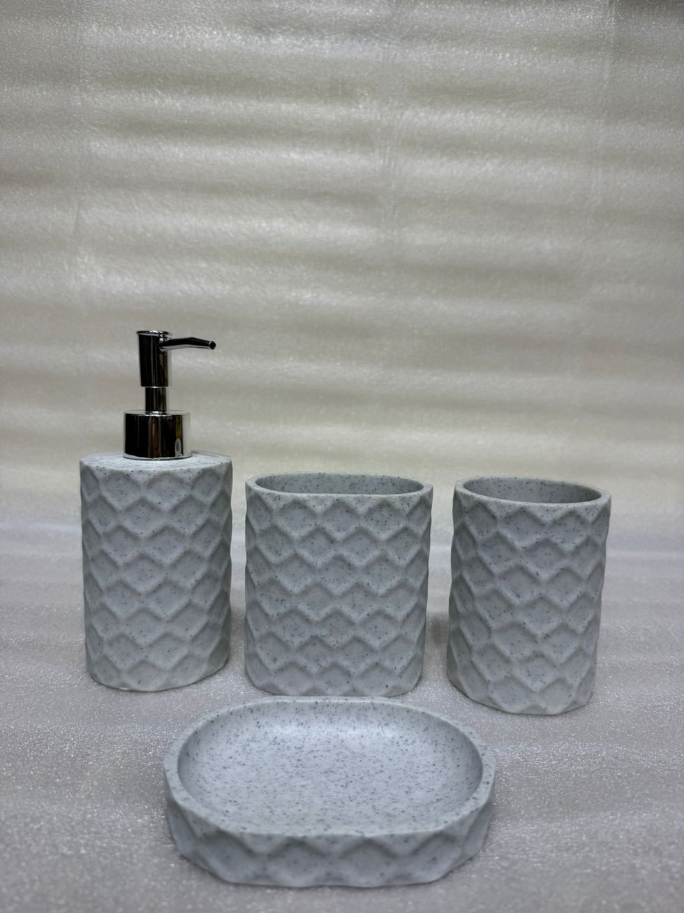 The Geometric Stone 4-Piece Resin Bathroom Accessory Set