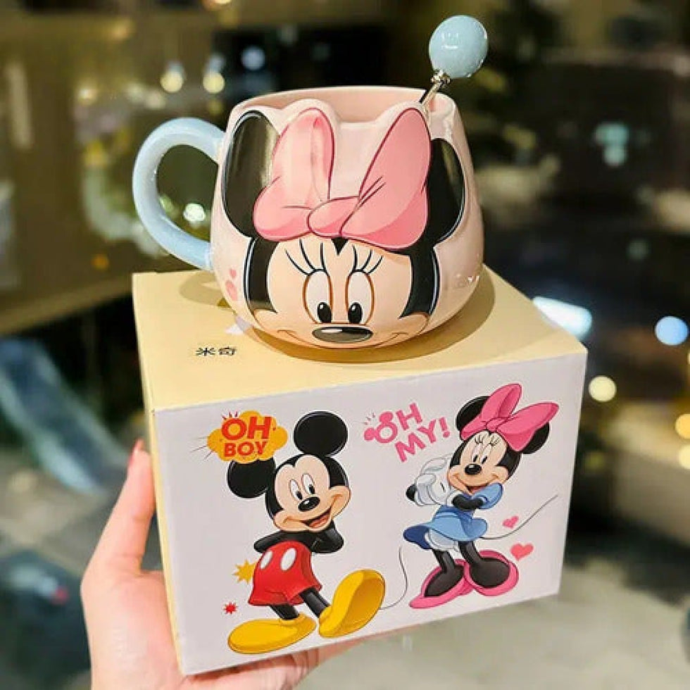 Disney Mickey & Friends Large Ceramic Mug – 450ml Daisy Duck Tea Cup with Matching Stirring Spoon Set