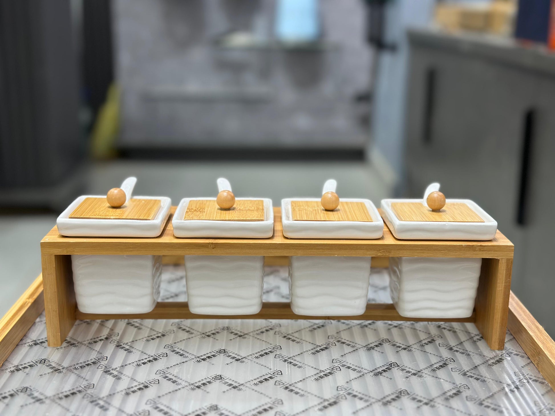 Wave-Texture 4-Piece Ceramic Chutney & Spice Serving Set