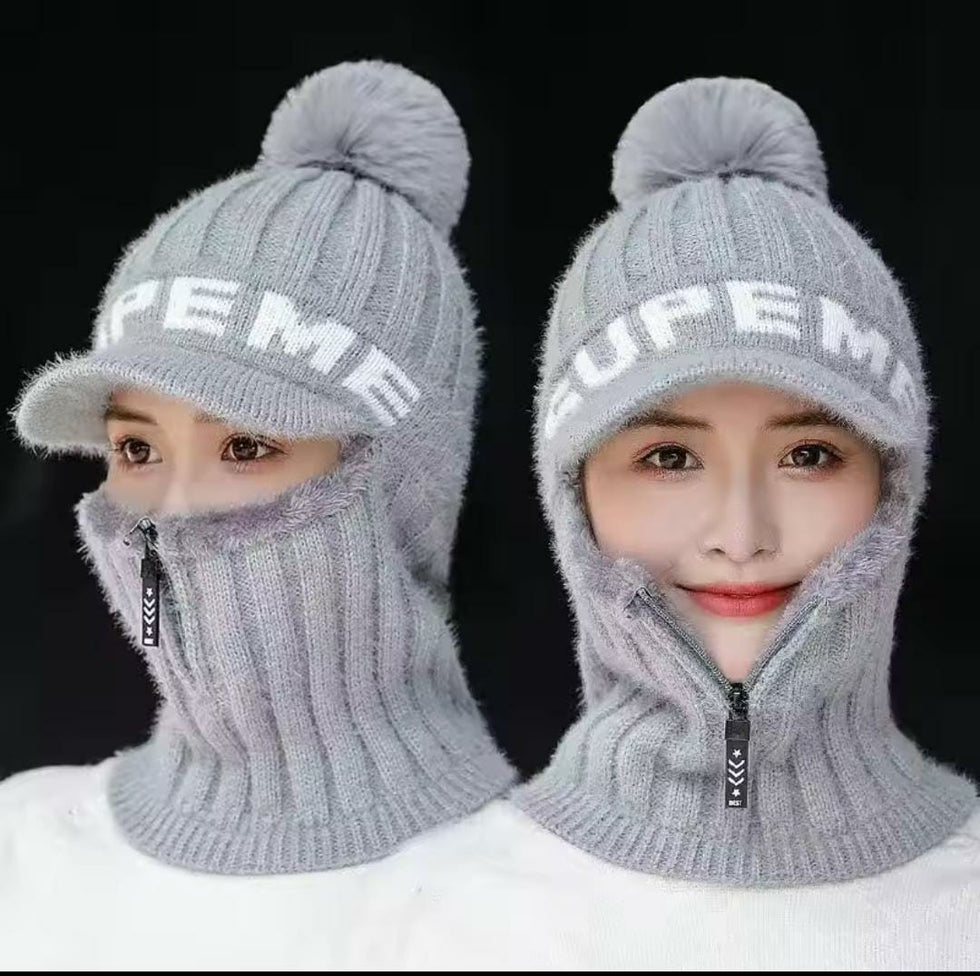2-in-1 Thermal Zipper Cap with Integrated Face Mask (Random color)