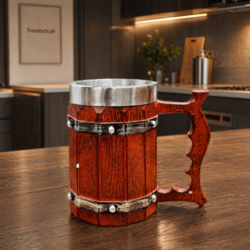 500ml Ancient Barrel Mug with reddish-brown panels and riveted bands
