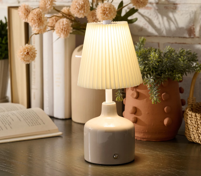 Aurora Pleated Ceramic Table Lamp with 3 Light Modes
