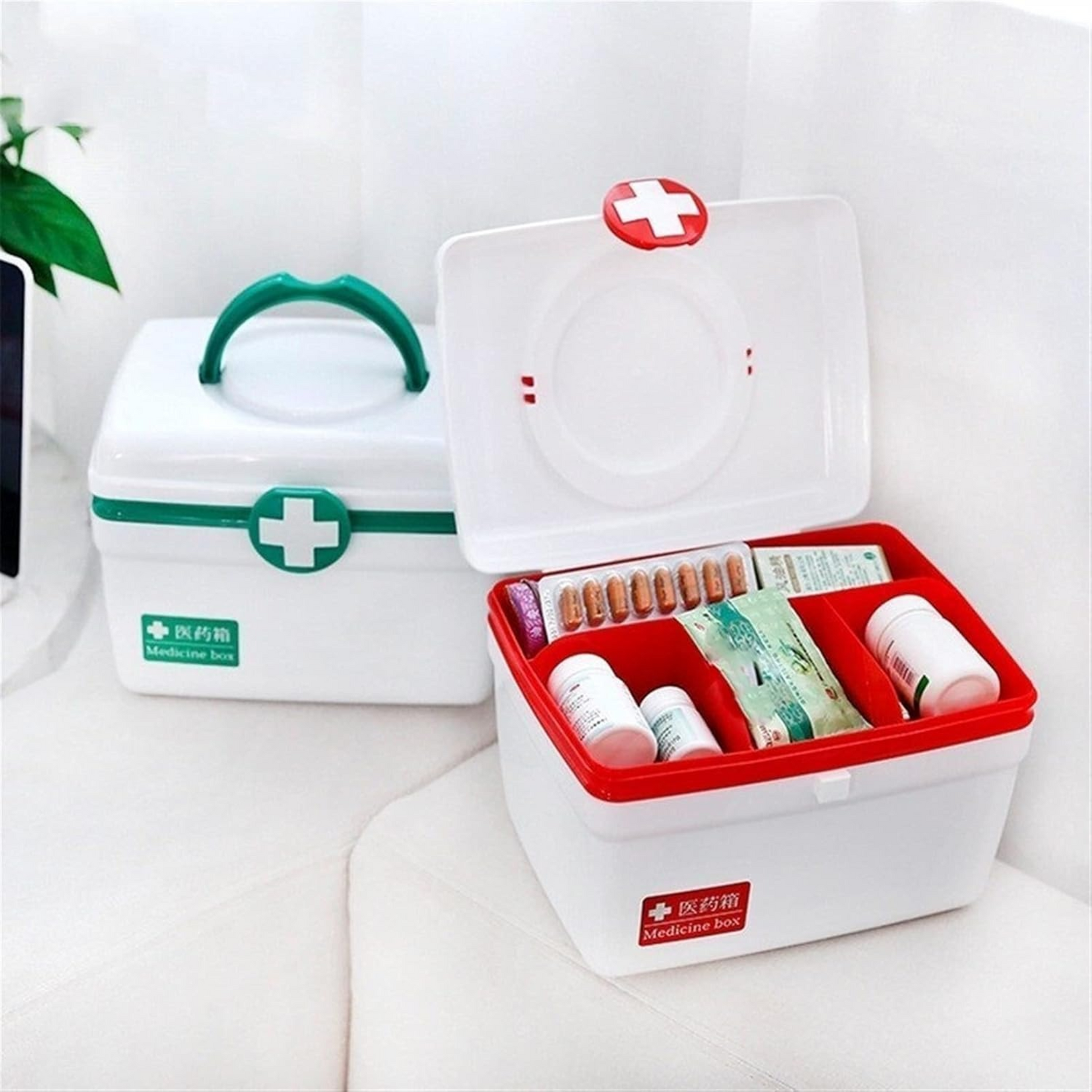 Portable Medicine Storage Box with Handle – First Aid Organizer (Random color) GH