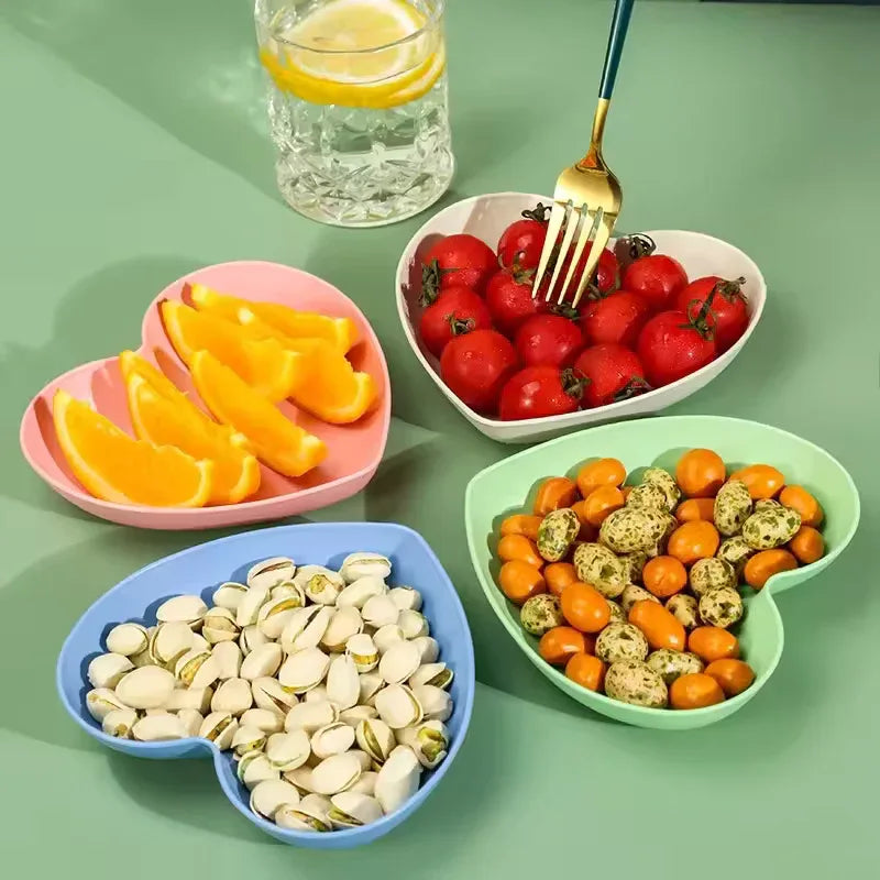 Pack of 10 Colorful Heart Dish Pack Plastic Plates