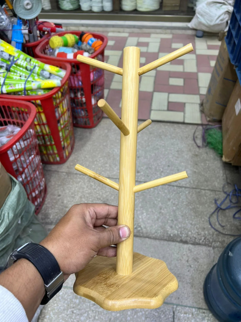 ووڈن ٹری اسٹائل کپ اور مگ ہولڈر اسٹینڈ