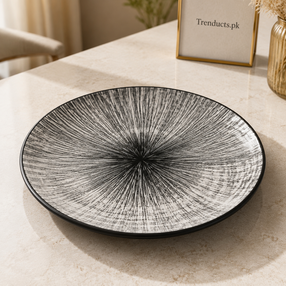 Danny Home Black Line Flat Plate