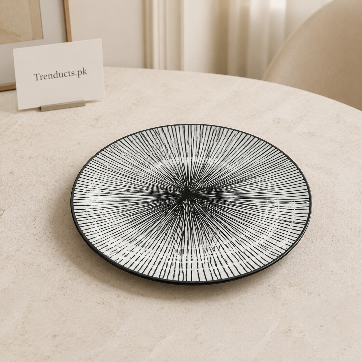 Danny Home Black Line Flat Plate